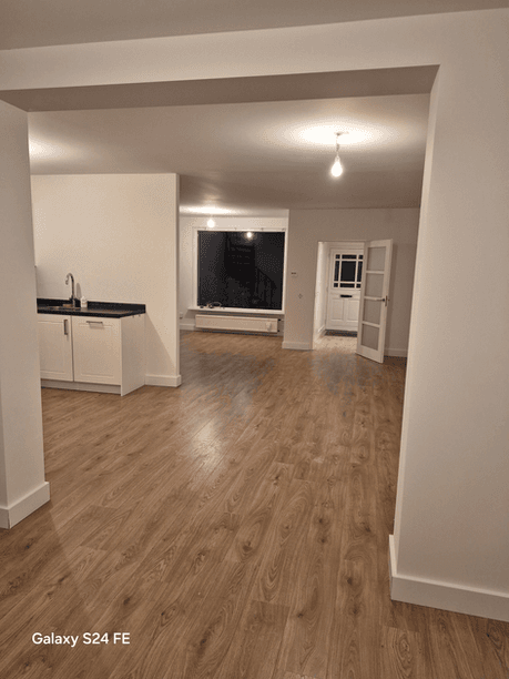 Appartement na renovatie door Curoshu Montage